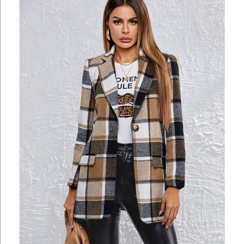 Sold!!Plaid Blazer ⭐️Wore Once⭐️